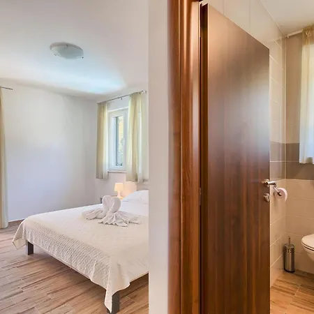 Lola Holiday home