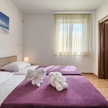 Lola Holiday home *